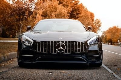 Pourquoi investir dans les constructeurs automobiles ?