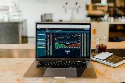 Le pétrole : Comment investir en bourse ?
