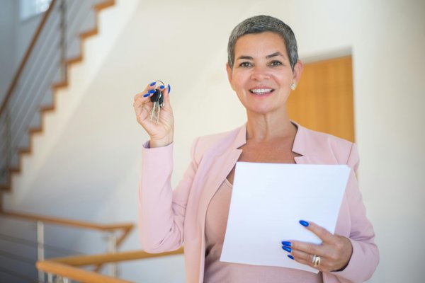 Devenir rentier immobilier : formation essentielle pour réussir
